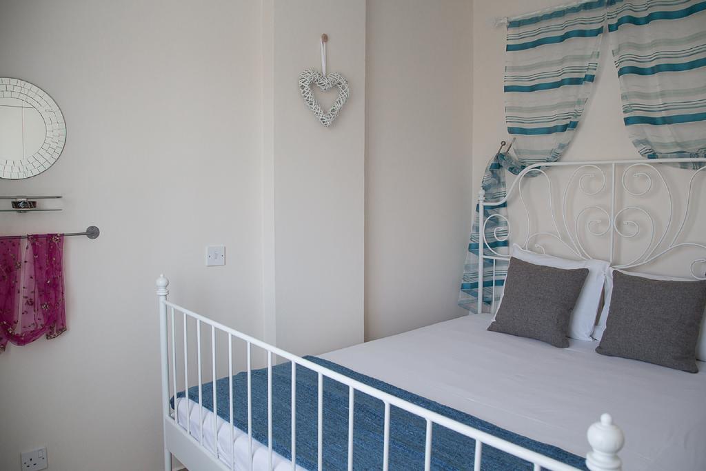 Paphos Love Hut Apartment Экстерьер фото